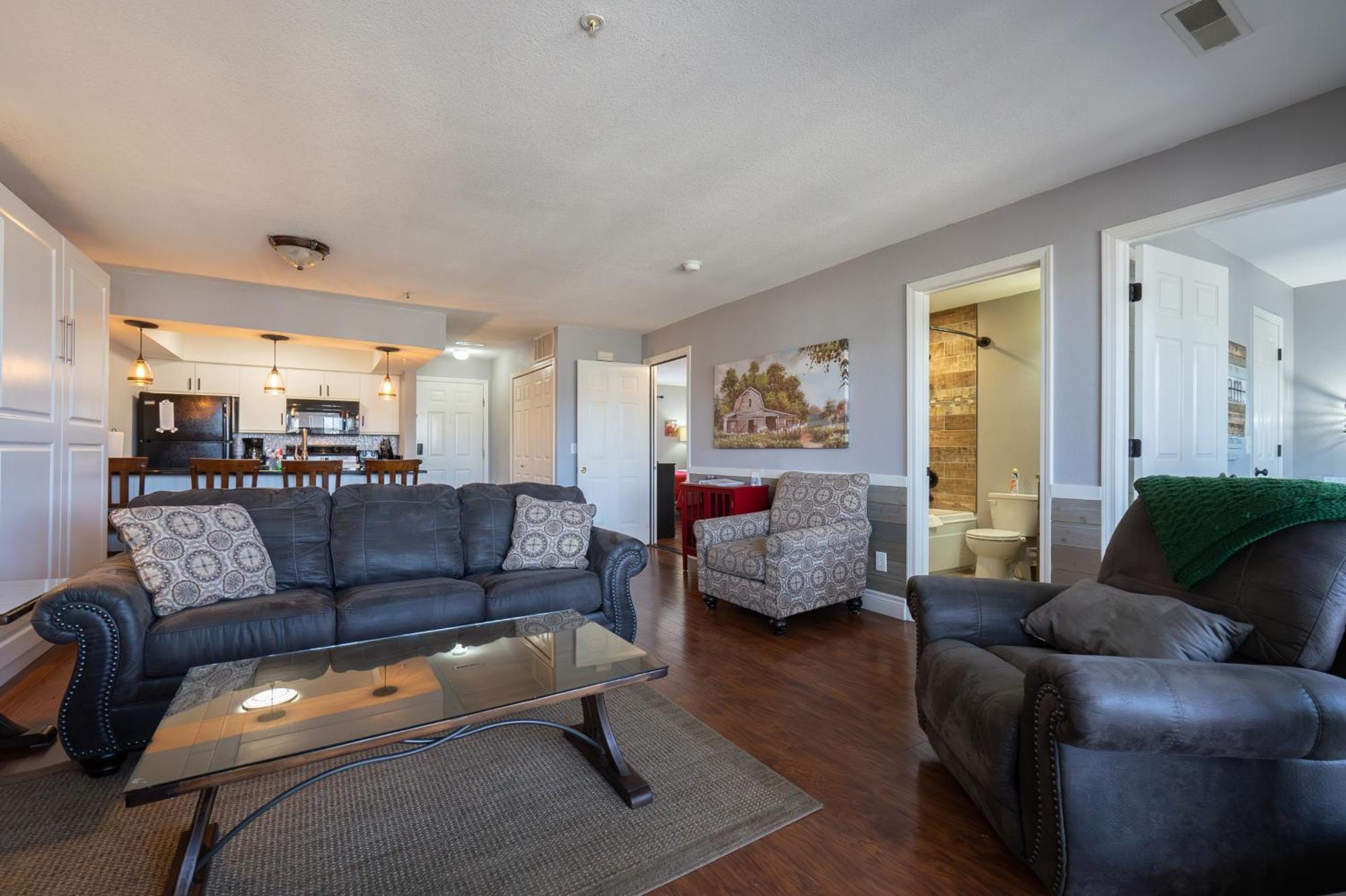 2Br Walk-In Condo - Near The 76 Strip - Free Wifi - Pool - Free Tickets Included - Clb-3 Branson Extérieur photo